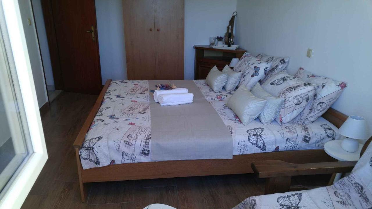 Vera Apartment 1 罗戈兹尼察 客房 照片